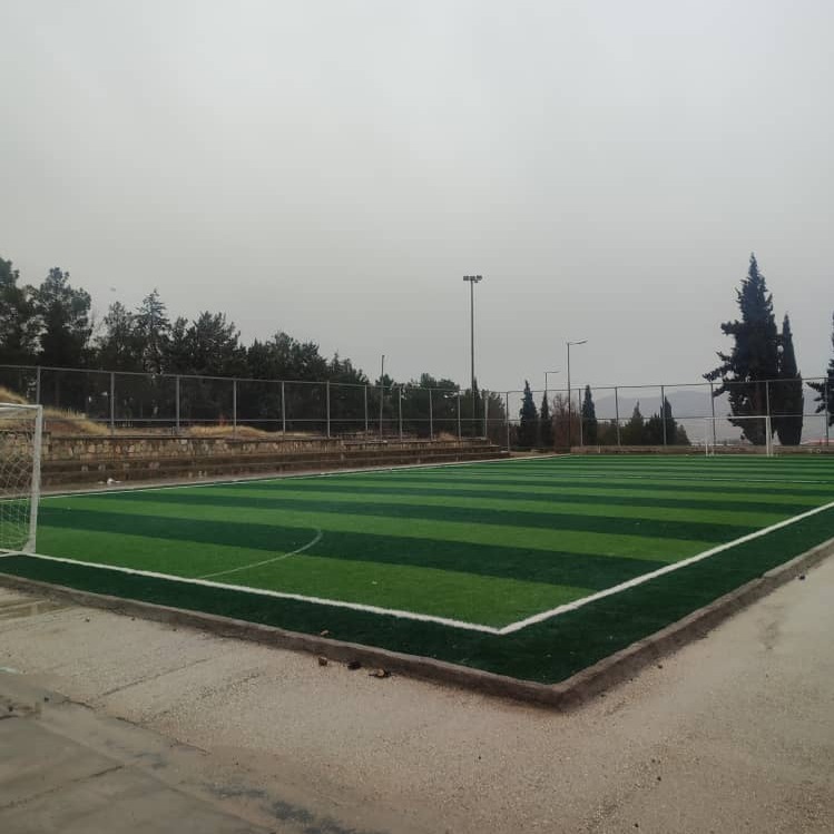 زمین چمن فوتبال اردوگاه فرهنگیان خرم آباد