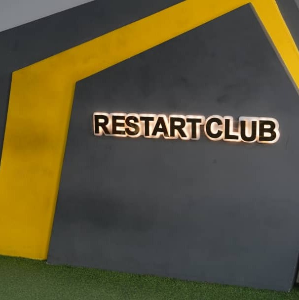 باشگاه ایکس بادی ریستارت کلاب